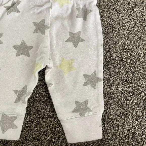Cat & Jack Baby Gray/Yellow/White Star Print Pants, Size 3-6 Months - Picture 8 of 9